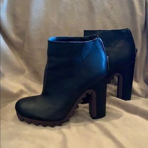 Circus by Sam Edelman booties